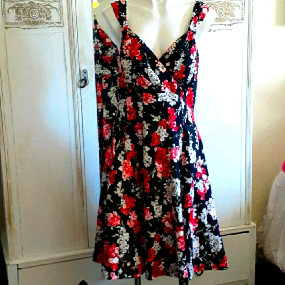 White House black market dress